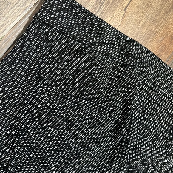 Reitmans iconic stretch sz 4 - Picture 3 of 4